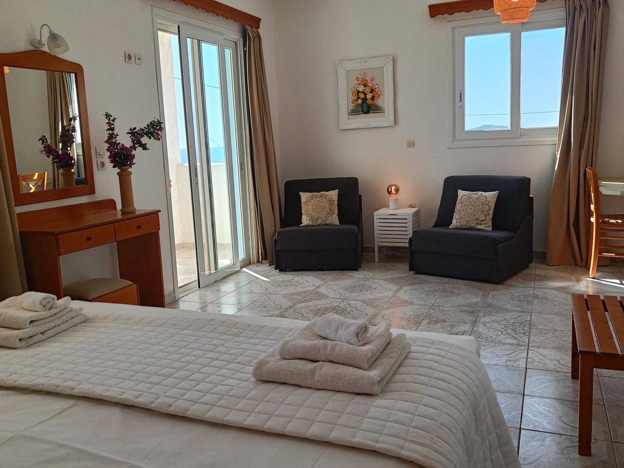 Studios Fokia Beach อาโมปี ภายนอก รูปภาพ